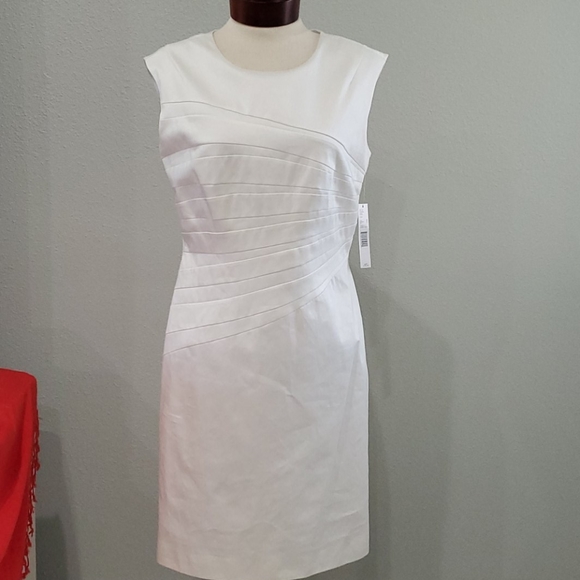 ANTONIO MELANI Dresses & Skirts - Women's New Luxury Antonio Melani Dress Sz 8